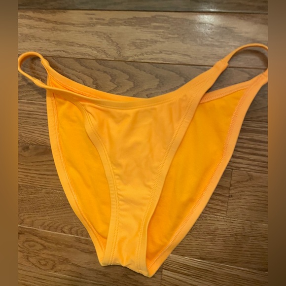 Bulk XS/S thong / cheeky bikini separates bundle 14 in total - Picture 11 of 15